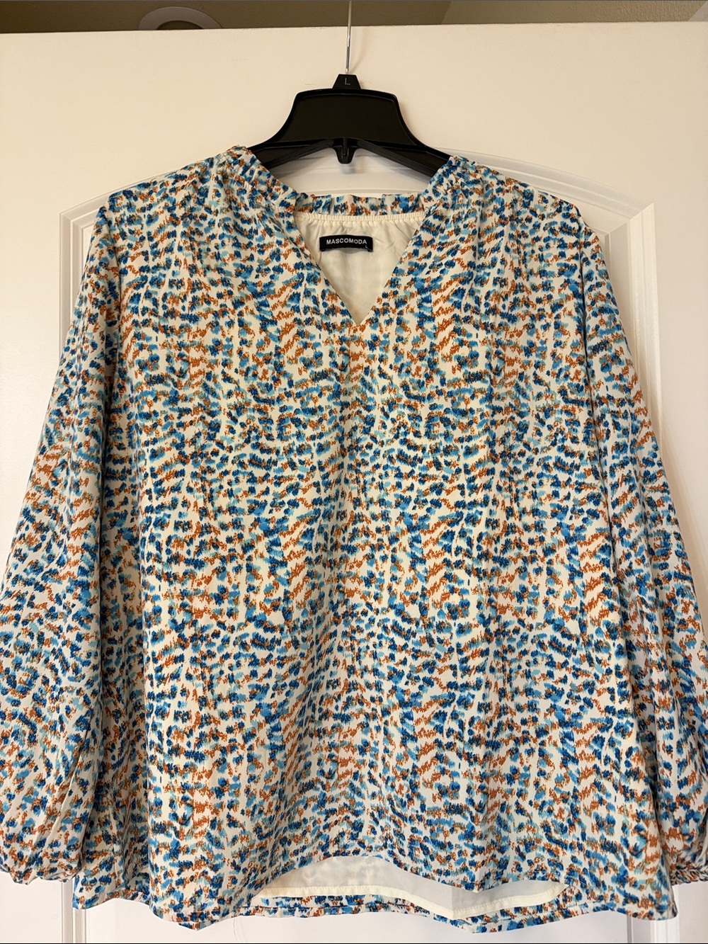 Blue & Tan Printed V-Neck Men’s Shirt